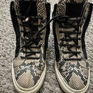 Giuseppe Zanotti men sneakers size 9